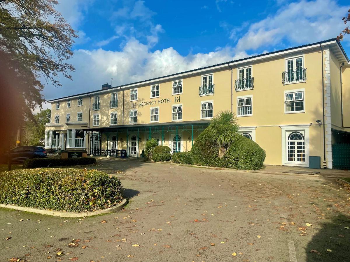 The Regency Hotel Solihull Bagian luar foto