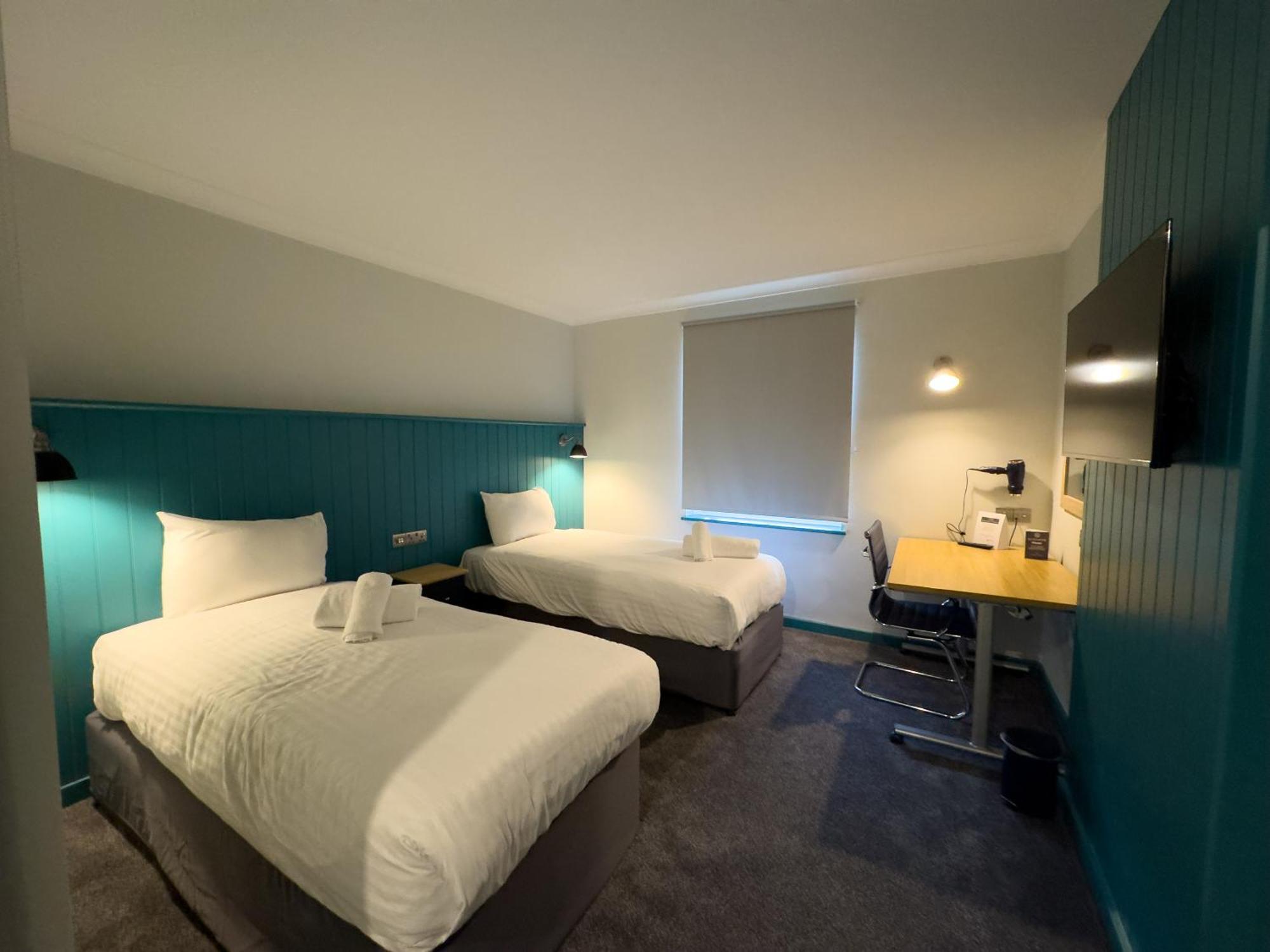 The Regency Hotel Solihull Bagian luar foto